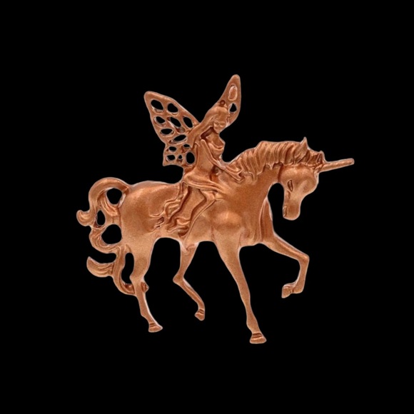 Rose gold matte finish unicorn Fairy Brooch.NWT - Picture 2 of 3